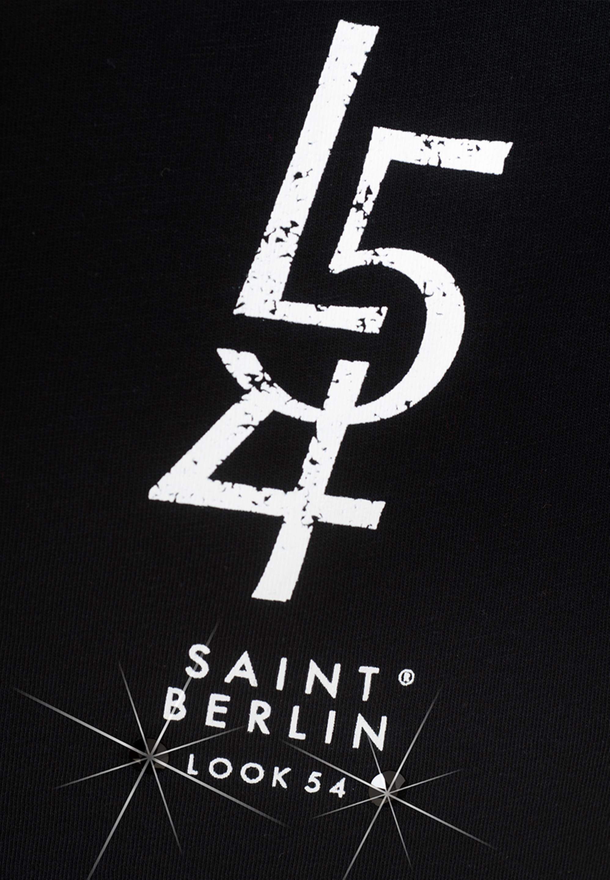 Saint Berlin - Boyfriend V-Shirt
